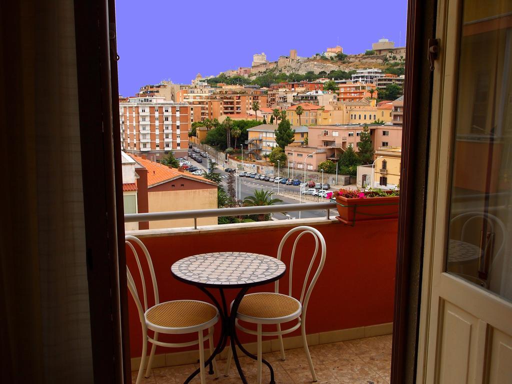 Superpanoramico Bed & Breakfast Cagliari Exterior photo