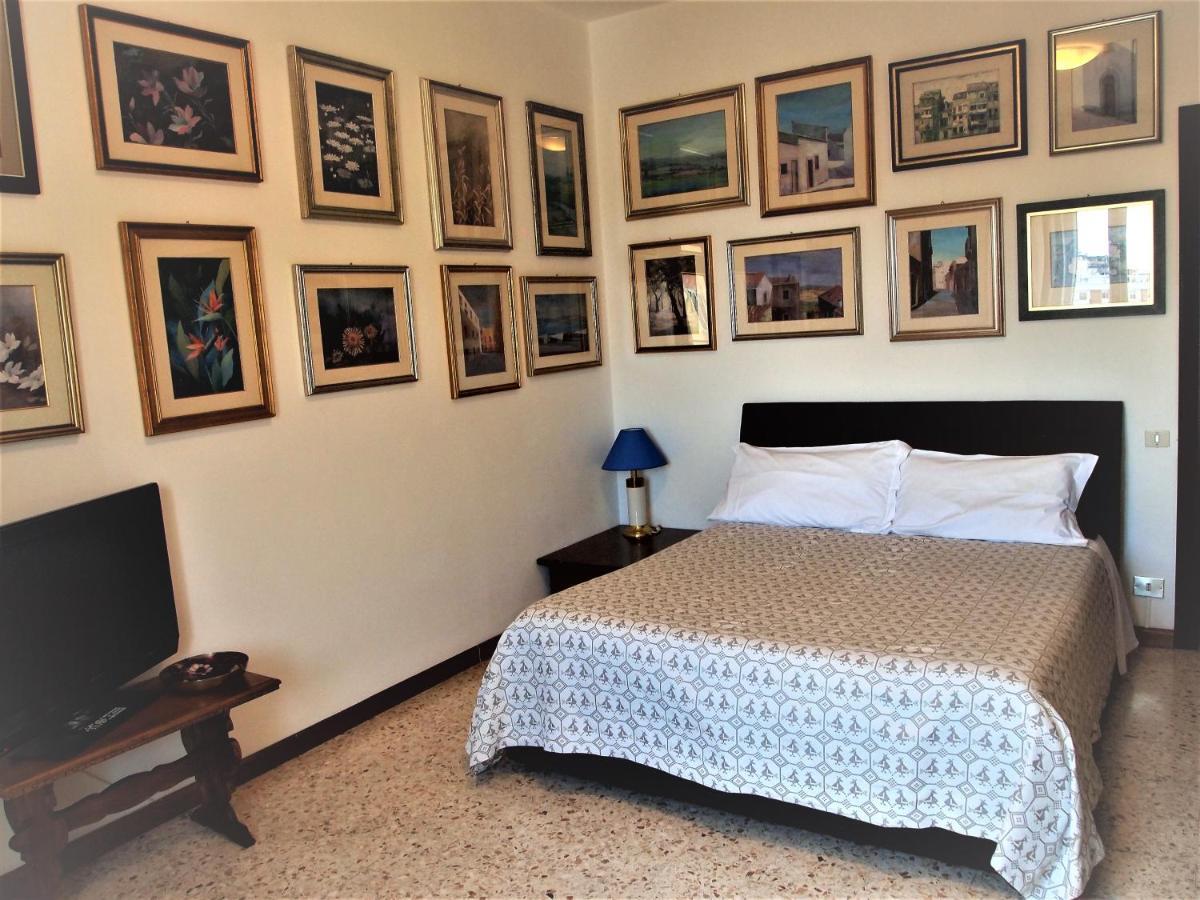 Superpanoramico Bed & Breakfast Cagliari Exterior photo